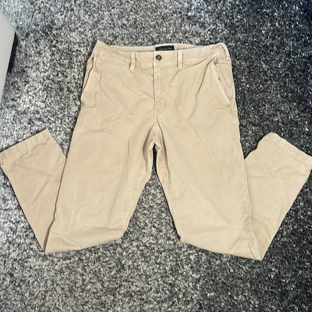 American Eagle khaki pants